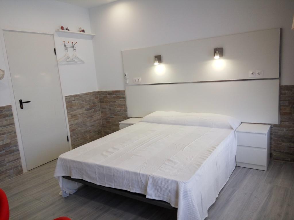 Apartamentos Bcntourism Pineda De Mar Exterior foto
