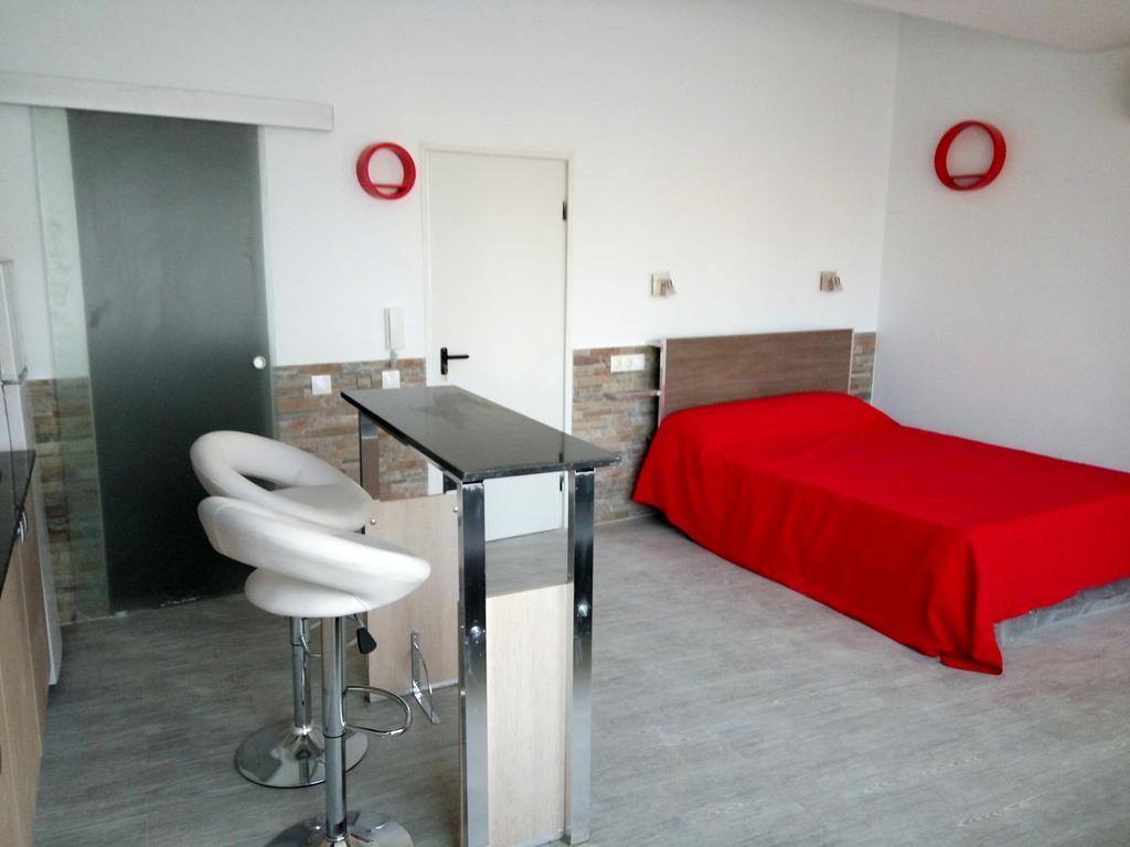 Apartamentos Bcntourism Pineda De Mar Exterior foto